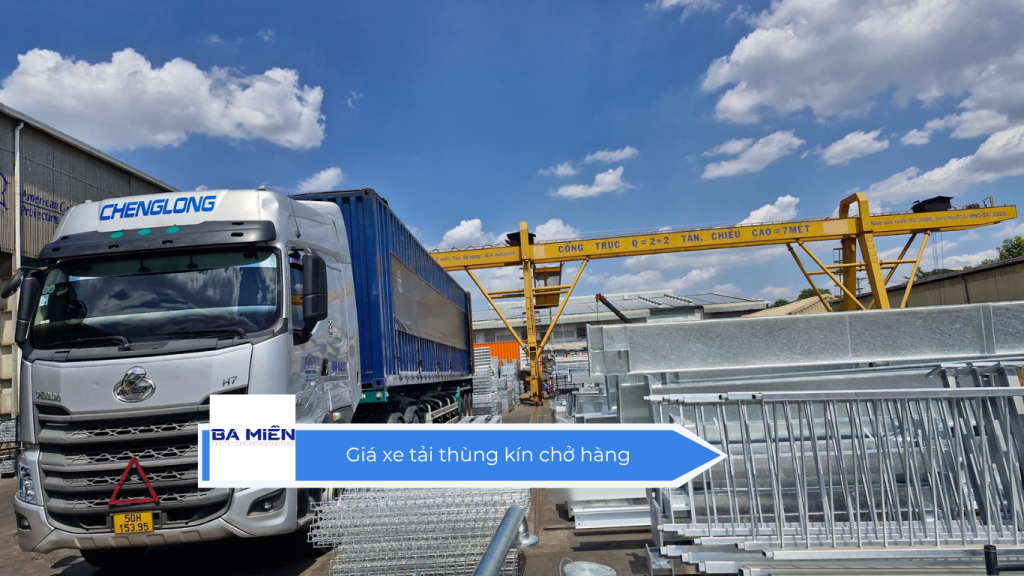 Giá xe tải thùng kín chở hàng (3)